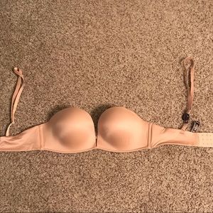VS nude Bombshell Bra size 34C